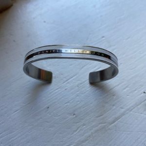 Daniel Wellington bracelet